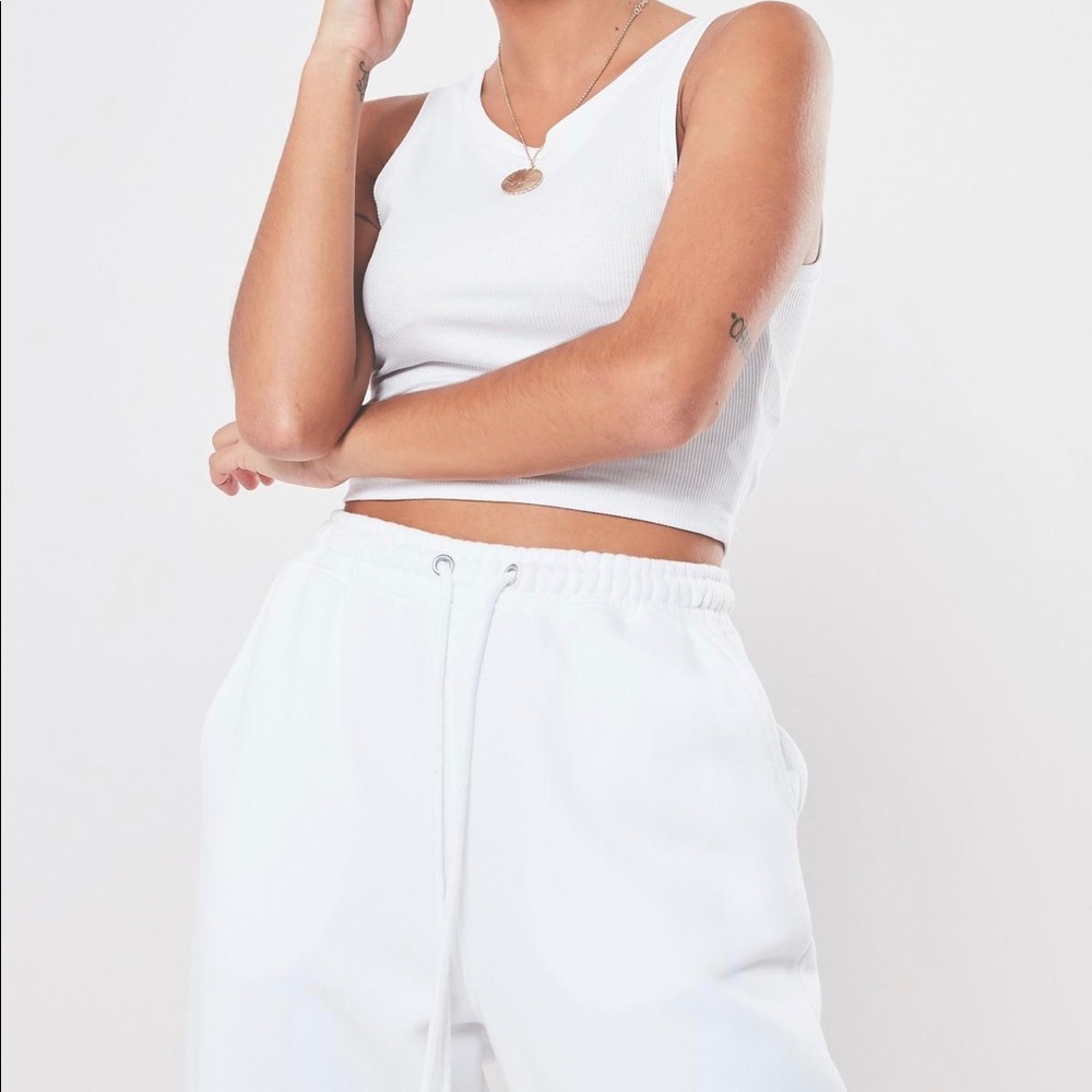 MISGUIDED ribbed sleeveless white crop top